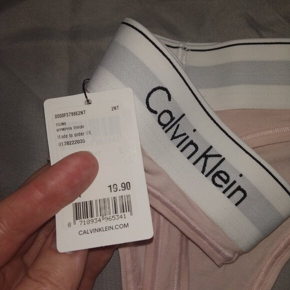 brand new Calvin Klein pink set (size L) - Picture 5 of 5